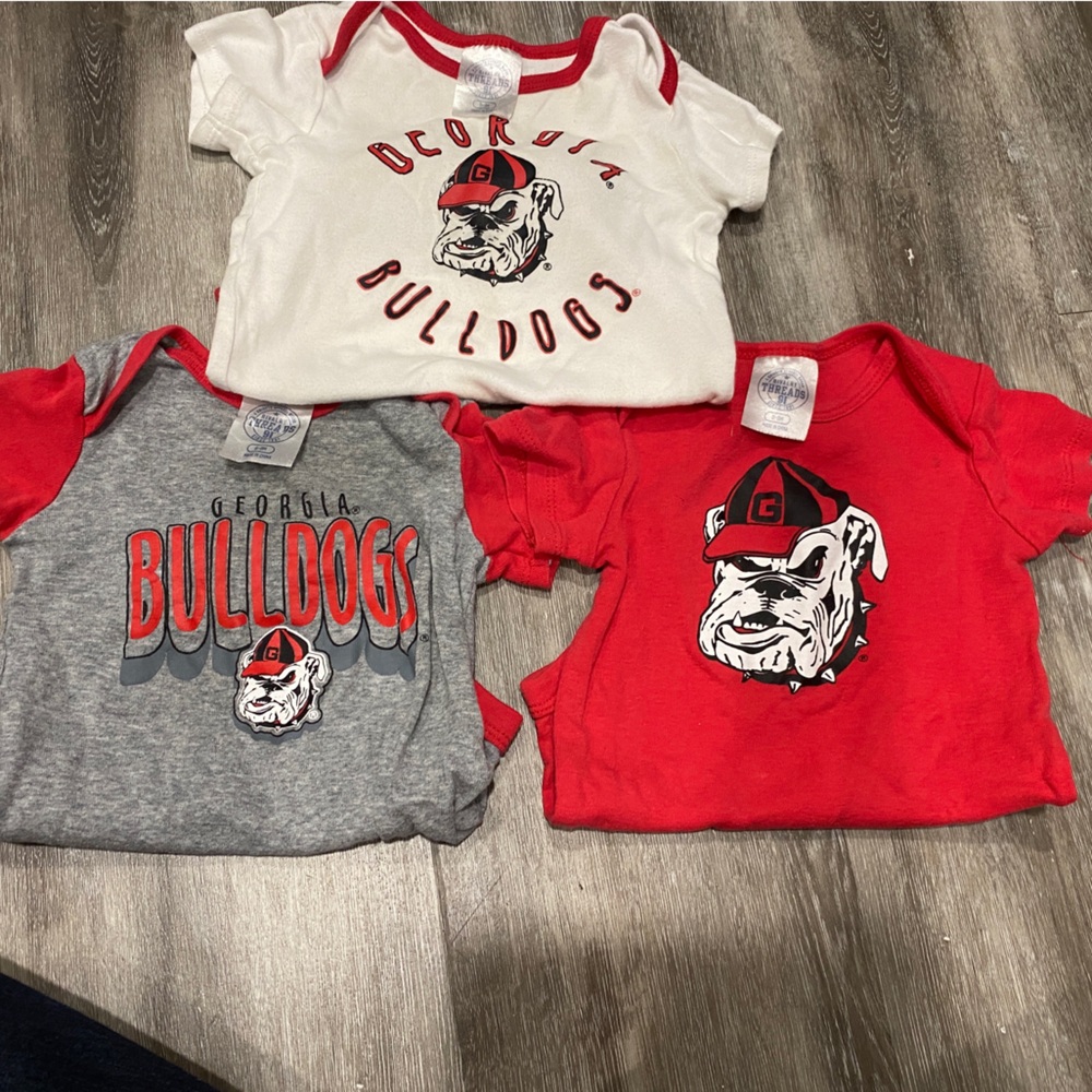 3 University of GA bulldogs onesies